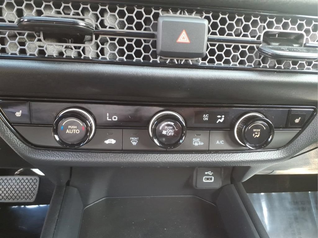Used 2025 Honda HR-V Sport image 21