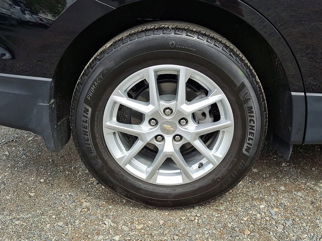 Used 2023 Chevrolet Equinox LS w/ LPO, Floor Liner Package FWD image 34