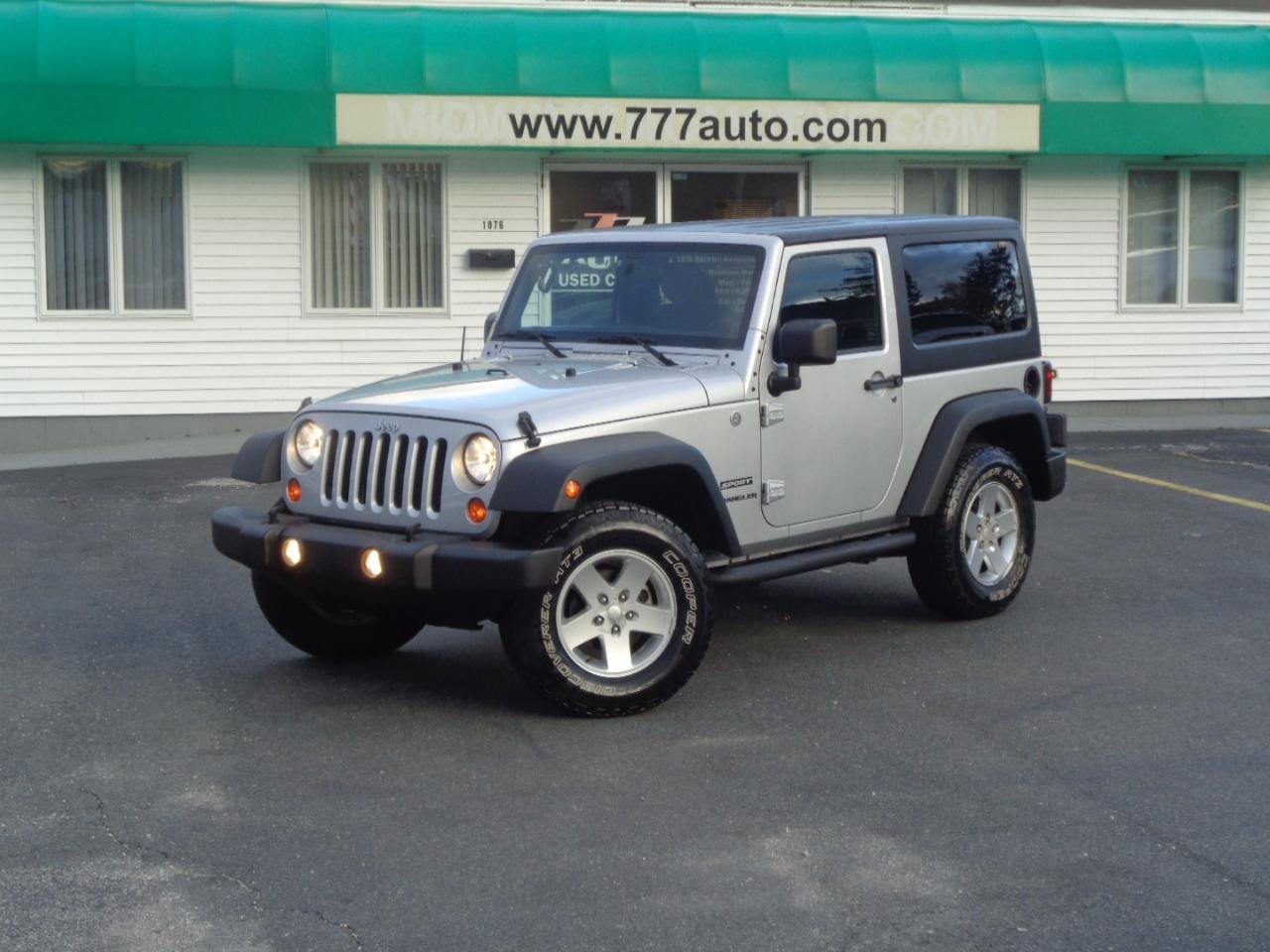 Used 2011 Jeep Wrangler Sport AWD/4WD image 35