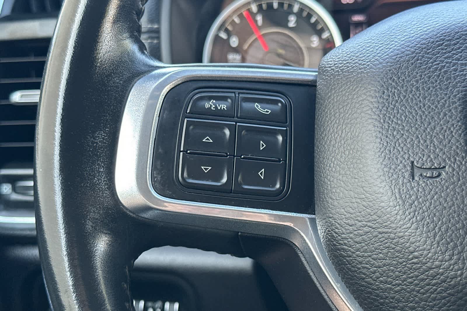 Used 2022 RAM 2500 Laramie AWD/4WD image 60