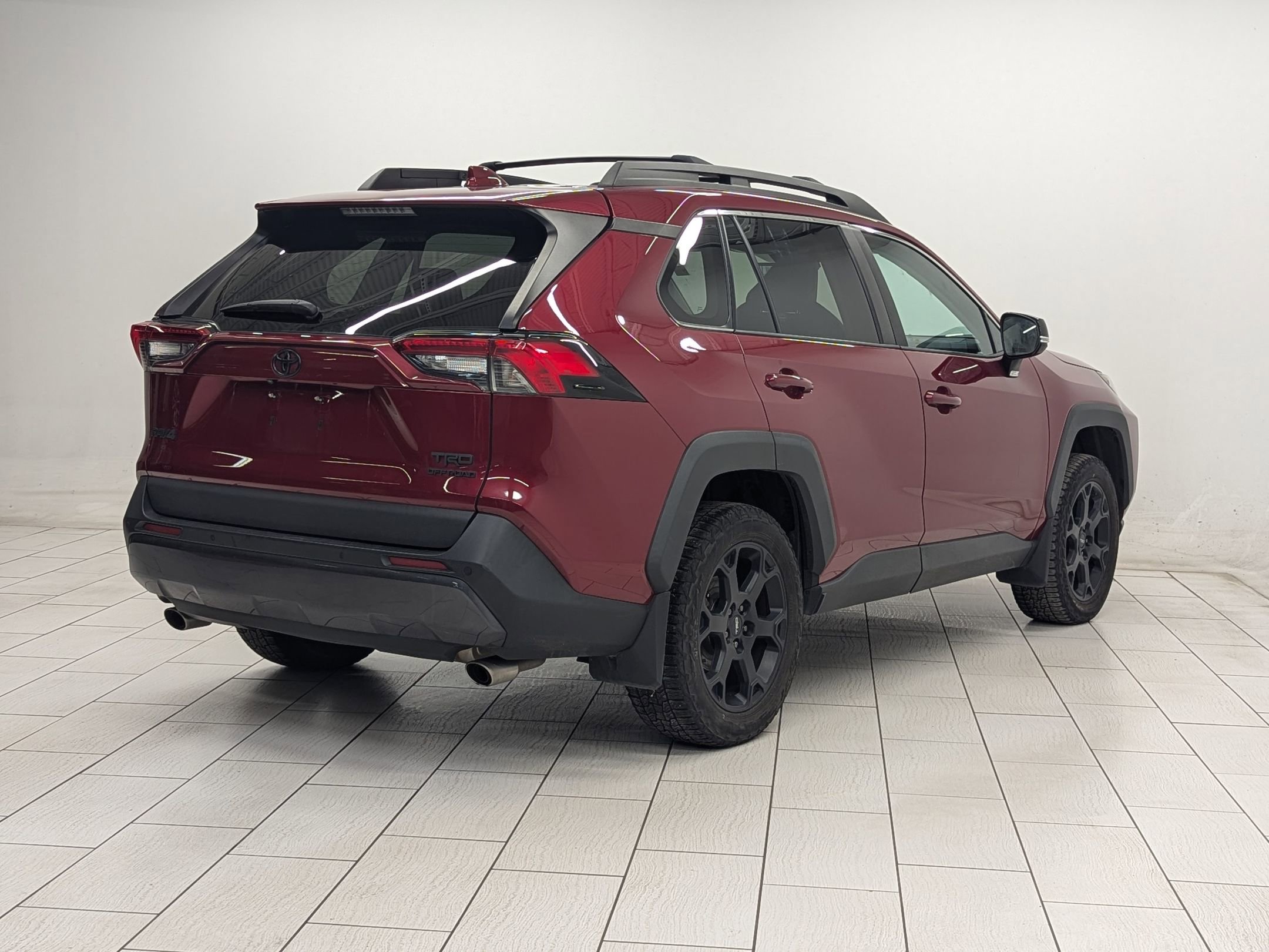 Used 2020 Toyota RAV4 TRD Off-Road image 7