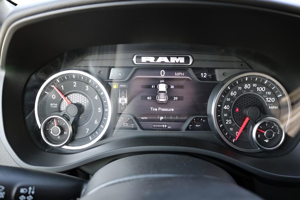 New 2026 RAM 1500 Lone Star AWD/4WD image 23