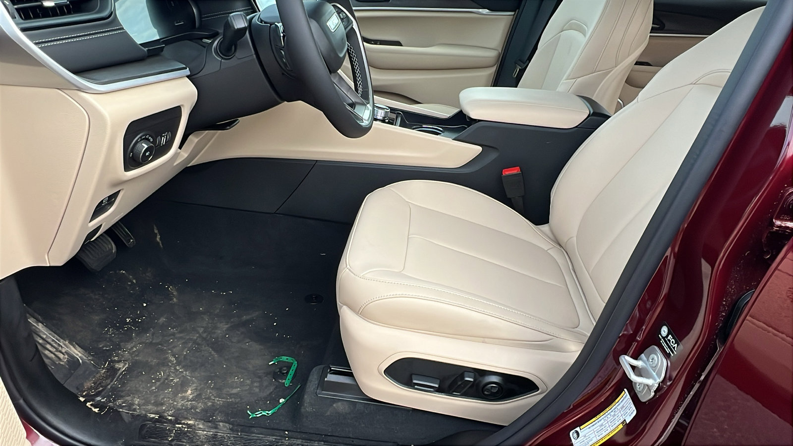 New 2026 Jeep Grand Cherokee Limited image 16