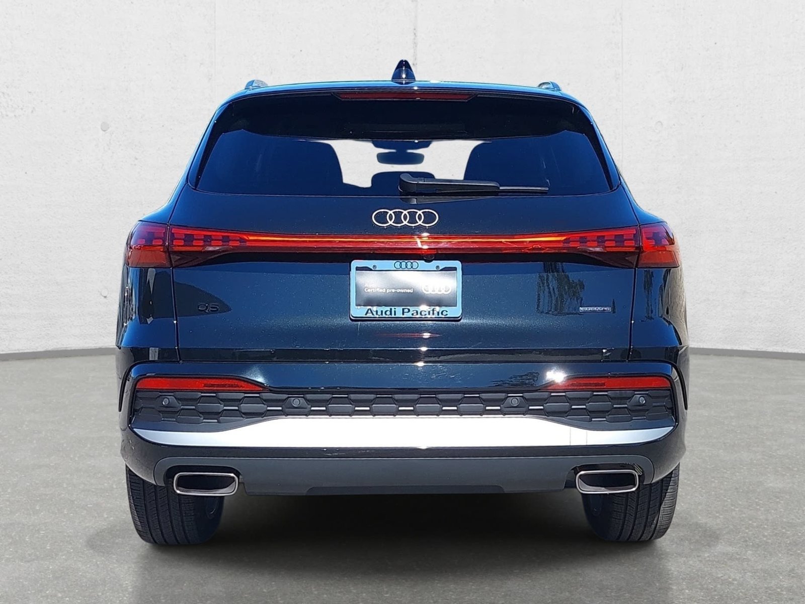 Used 2025 Audi Q5 Premium Plus w/ Premium Plus AWD/4WD image 6