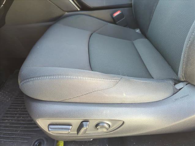 Certified 2023 Toyota Venza LE AWD/4WD image 12