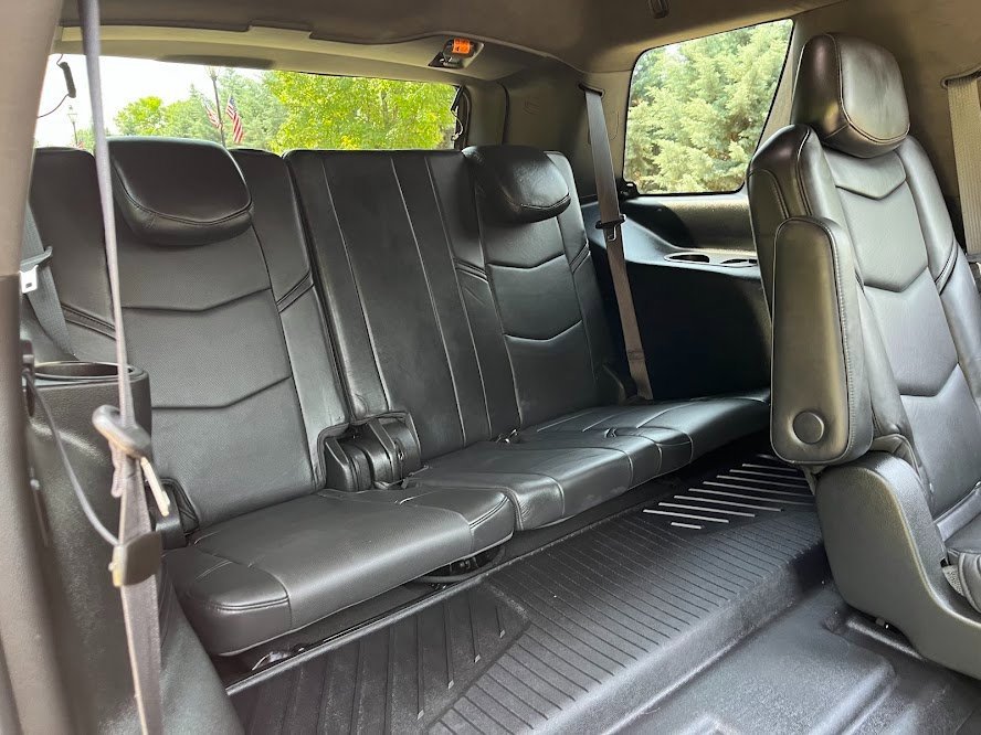 Used 2019 Cadillac Escalade Platinum image 42