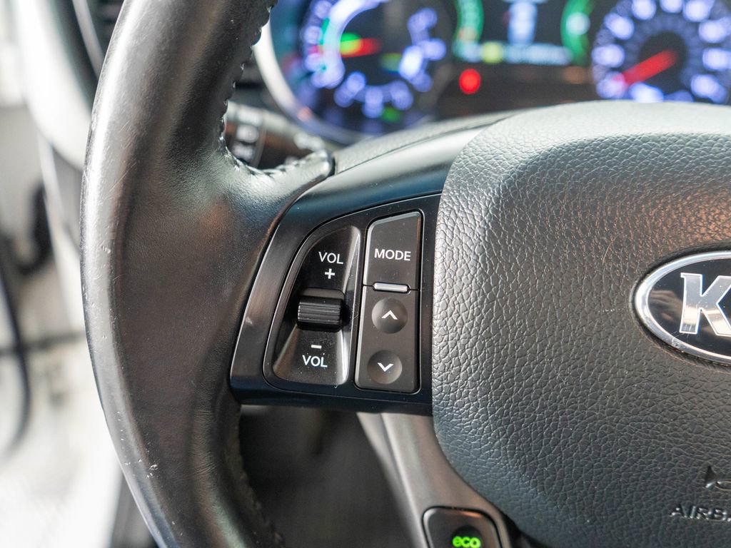 Used 2013 Kia Optima LX w/ Hybrid Convenience Pkg FWD image 15