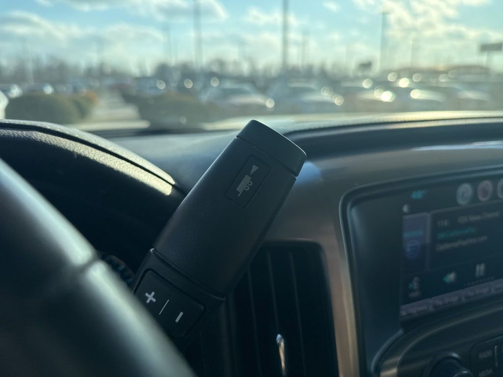 Used 2015 Chevrolet Silverado 2500 LTZ w/ Duramax Plus Package AWD/4WD image 22