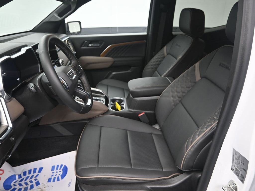 Used 2026 GMC Canyon Denali image 15