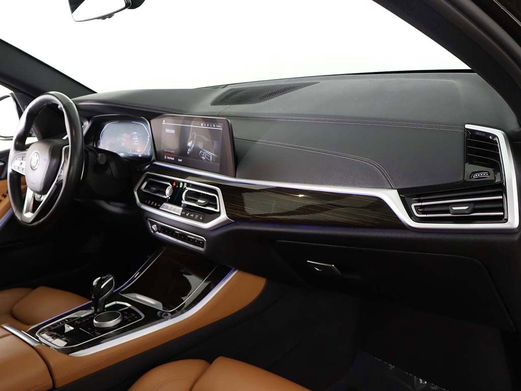 Used 2021 BMW X5 xDrive40i w/ Premium Package 2 image 32