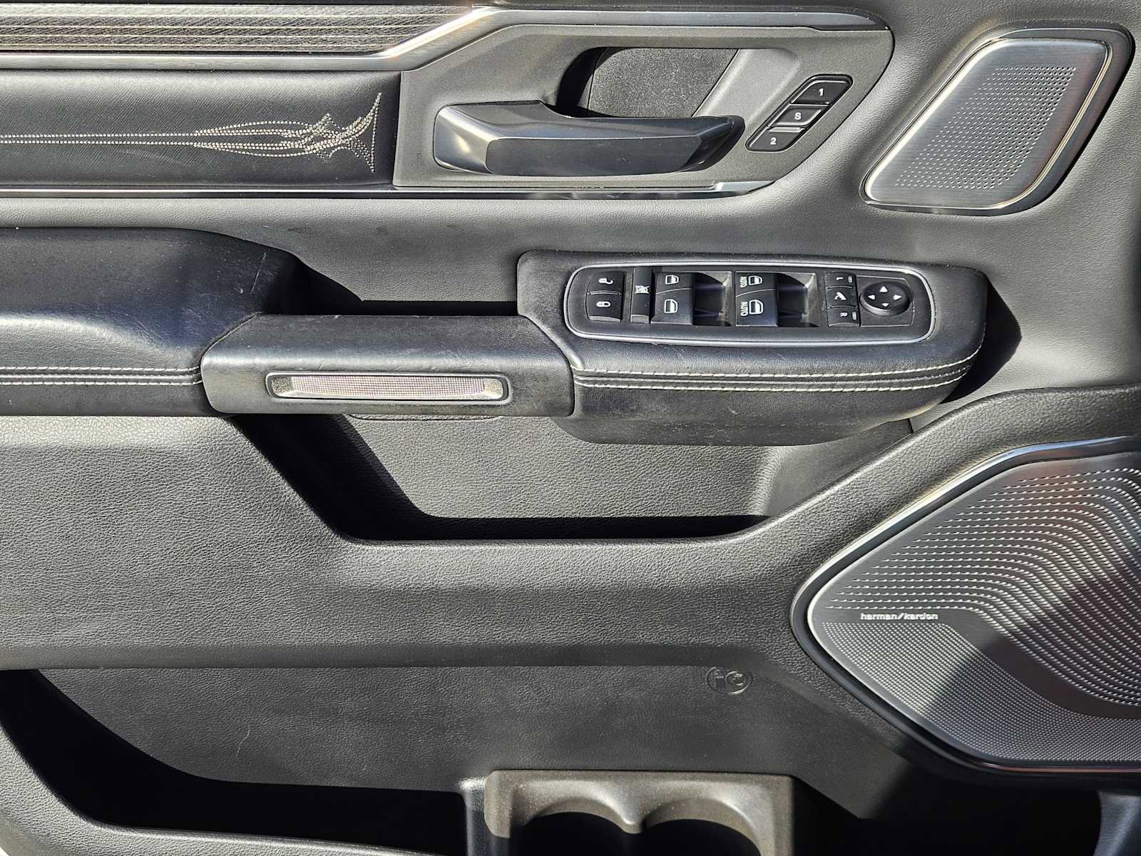 Used 2019 RAM 1500 Limited image 23