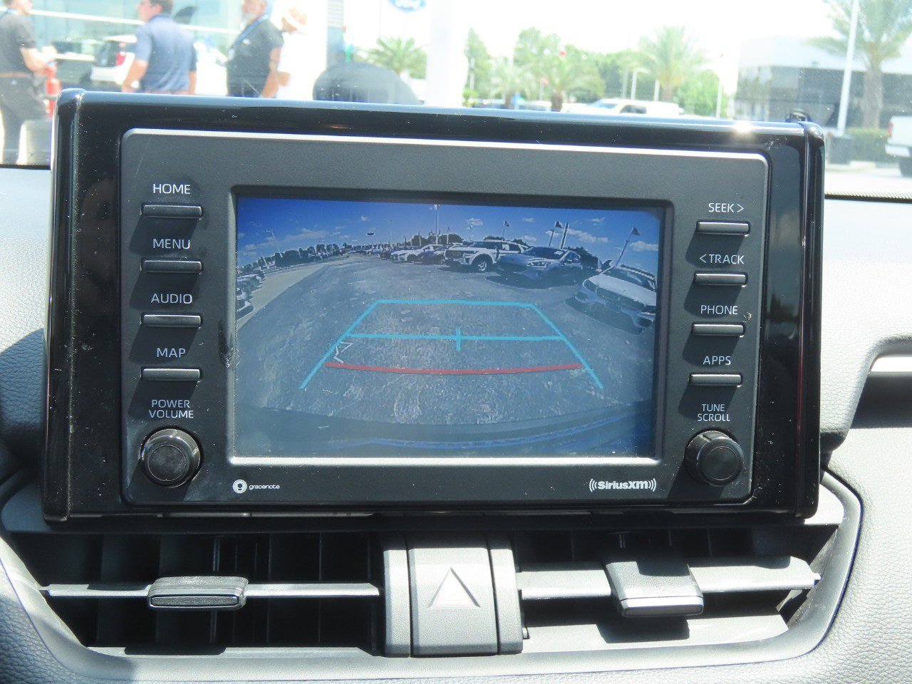 Used 2020 Toyota RAV4 LE FWD image 30