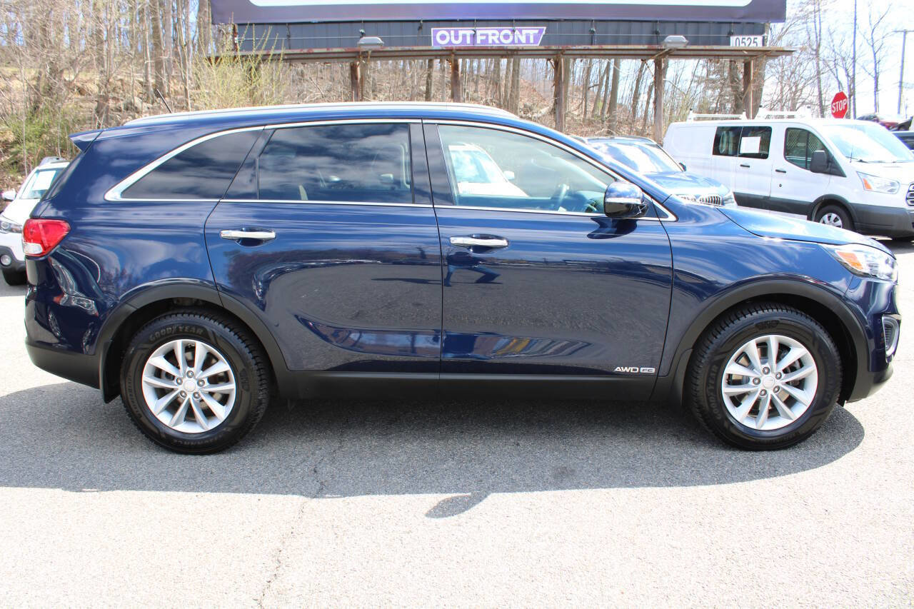Used 2018 Kia Sorento LX image 6