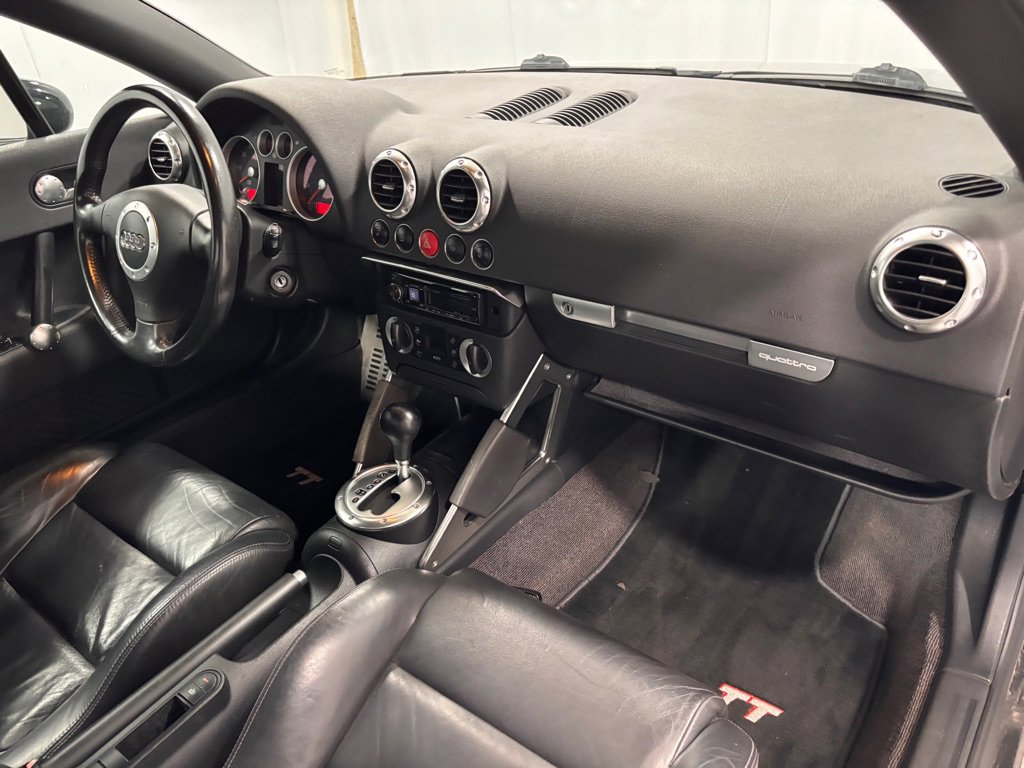 Used 2004 Audi TT 3.2 image 16