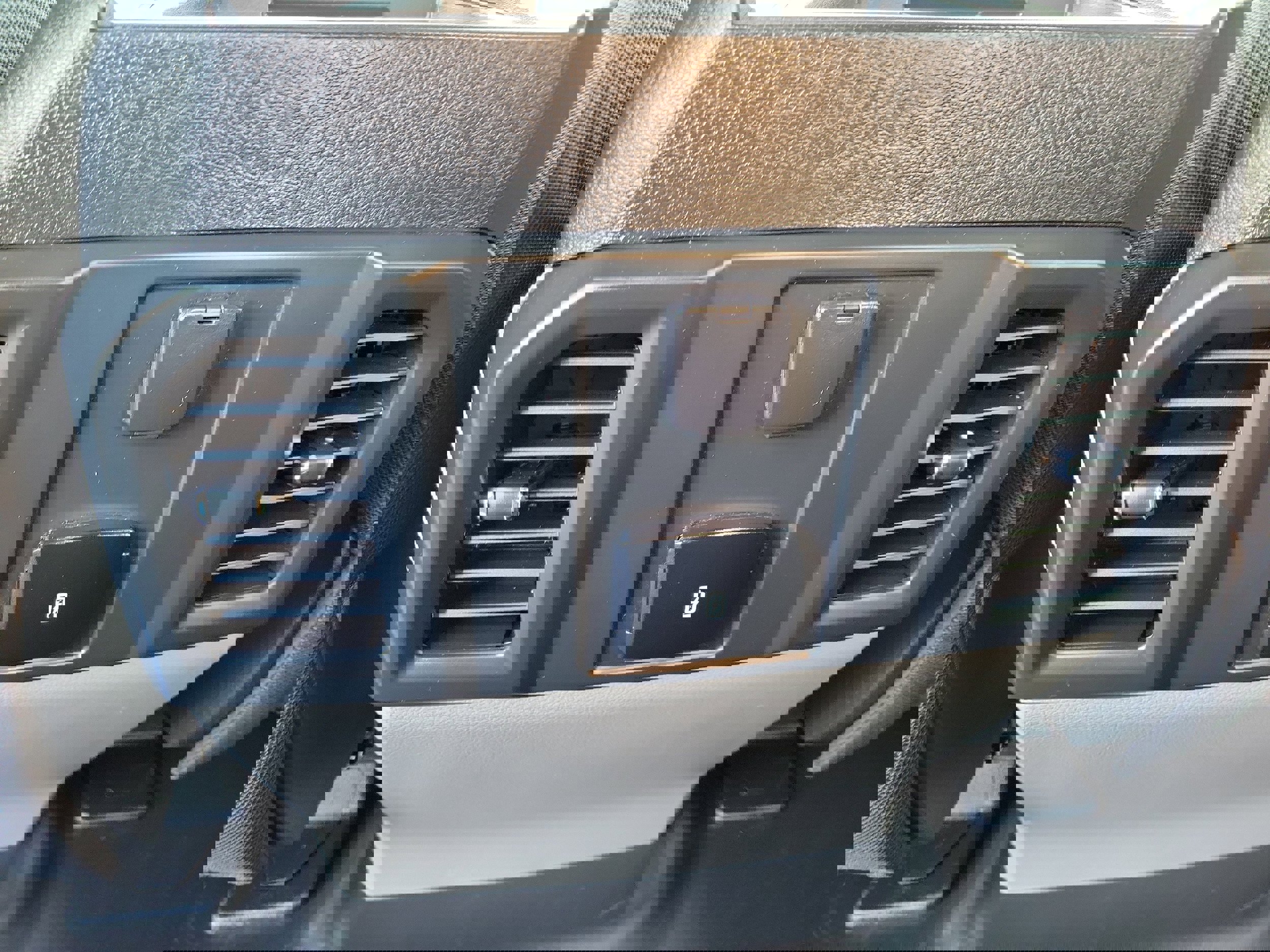 Certified 2019 Ford F150 XL w/ Equipment Group 101A Mid image 11