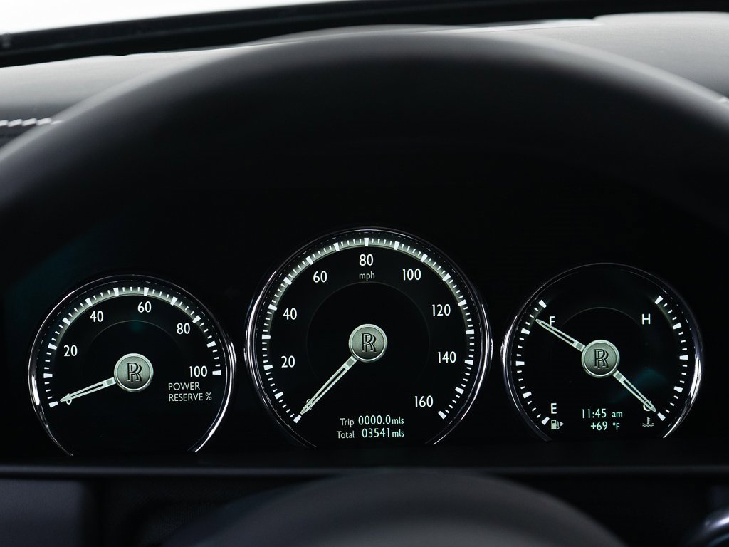 Certified 2024 Rolls-Royce Cullinan image 38