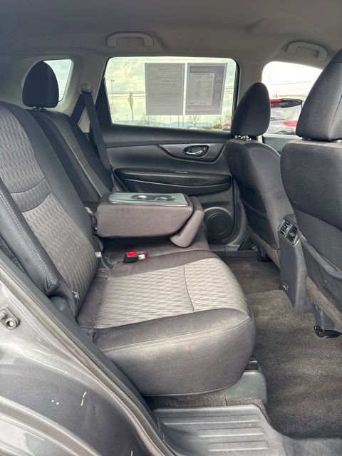 Certified 2019 Nissan Rogue SV image 16