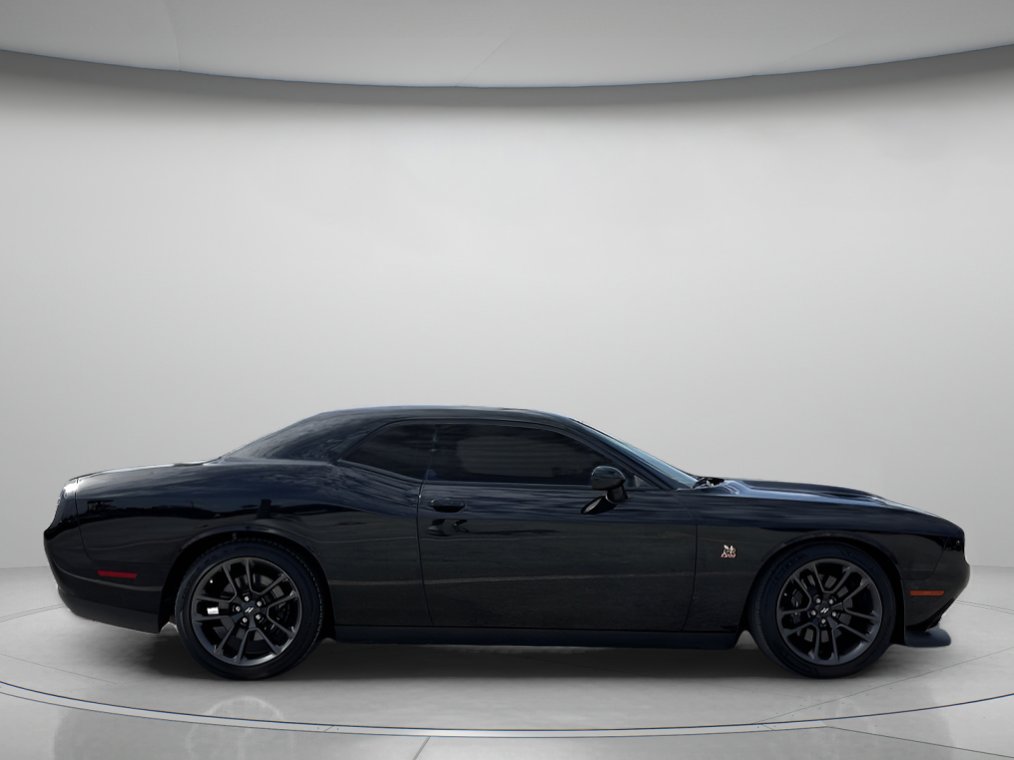 Used 2023 Dodge Challenger R/T Scat Pack image 2