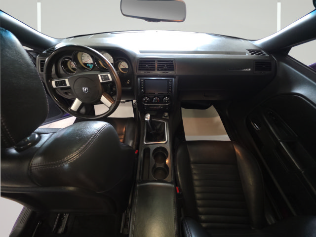 Used 2010 Dodge Challenger R/T RWD image 28