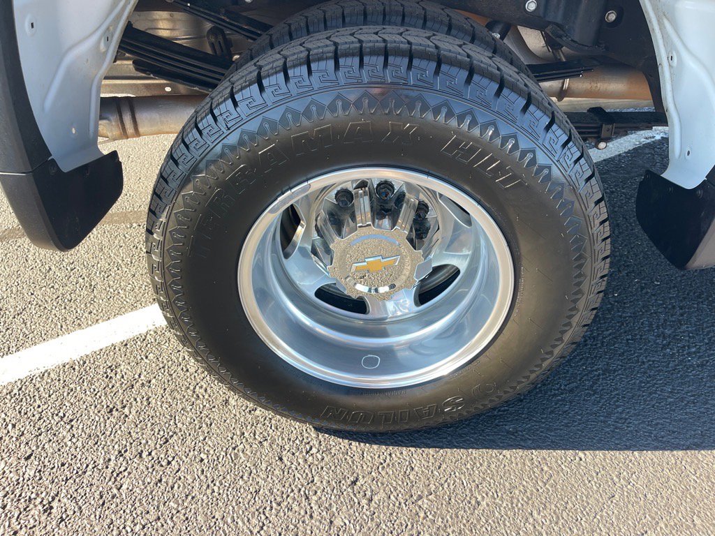 Used 2024 Chevrolet Silverado 3500 LT w/ Safety Package image 22