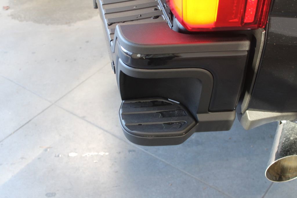 New 2026 Ford F350 Platinum image 17