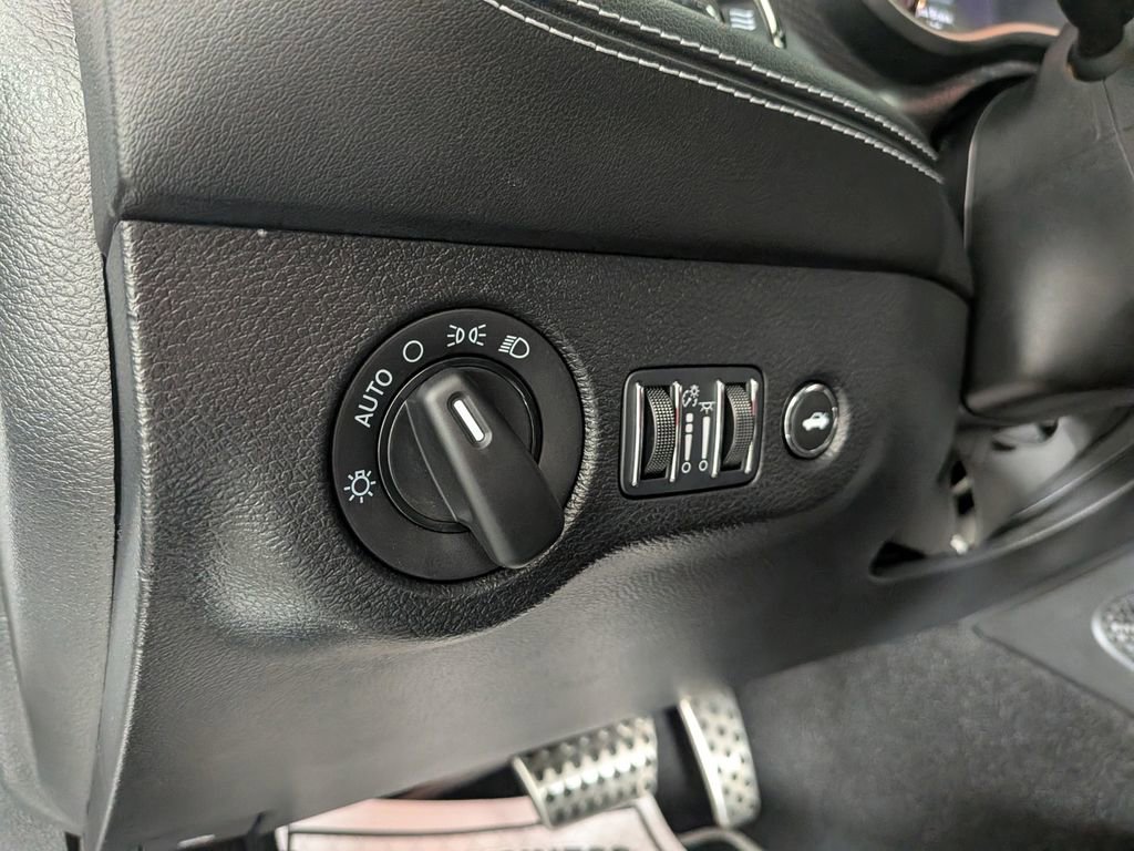 Used 2023 Dodge Challenger SRT Hellcat image 20