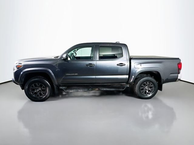 Used 2020 Toyota Tacoma SR5 image 9