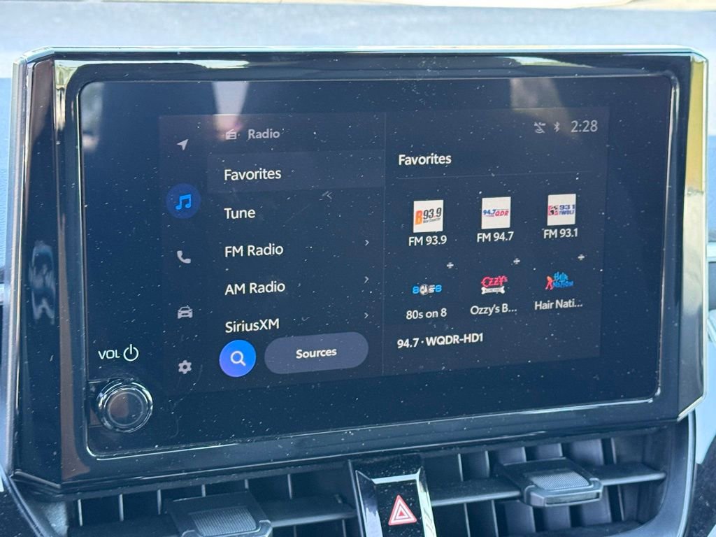 Used 2025 Toyota Corolla SE FWD image 31