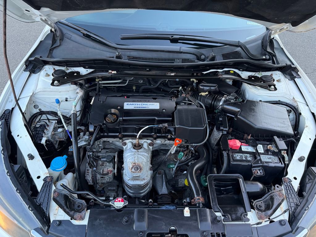 Used 2014 Honda Accord EX image 36