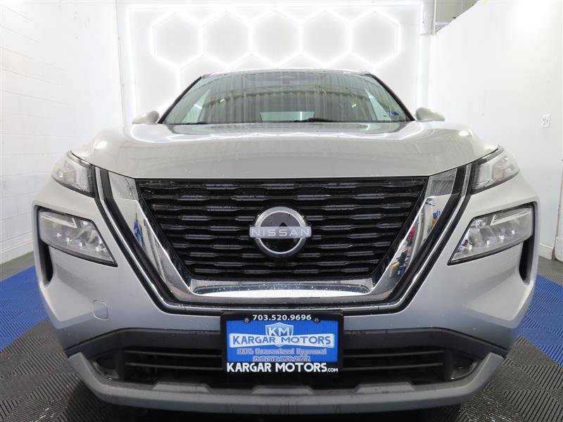 Used 2023 Nissan Rogue SV AWD/4WD image 3
