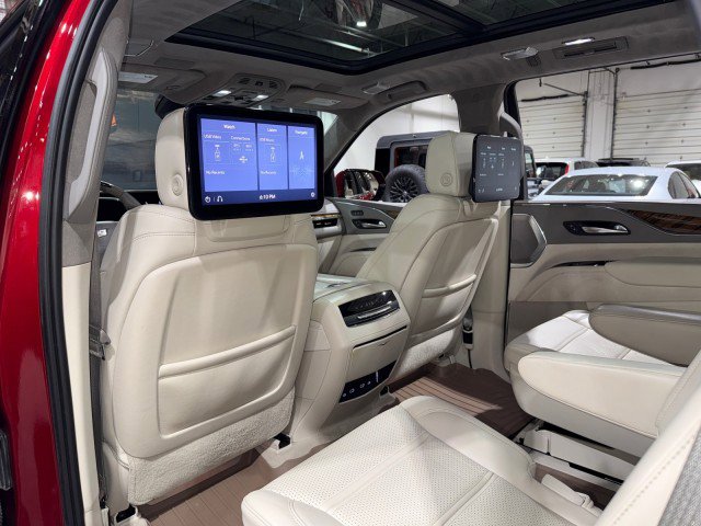 Used 2021 Cadillac Escalade Sport Platinum w/ Heavy-Duty Trailer Package image 55