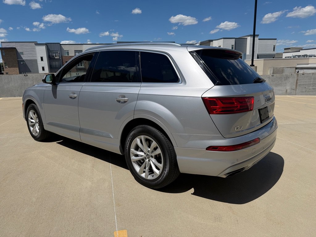 Used 2019 Audi Q7 3.0T Premium w/ Convenience Package AWD/4WD image 5