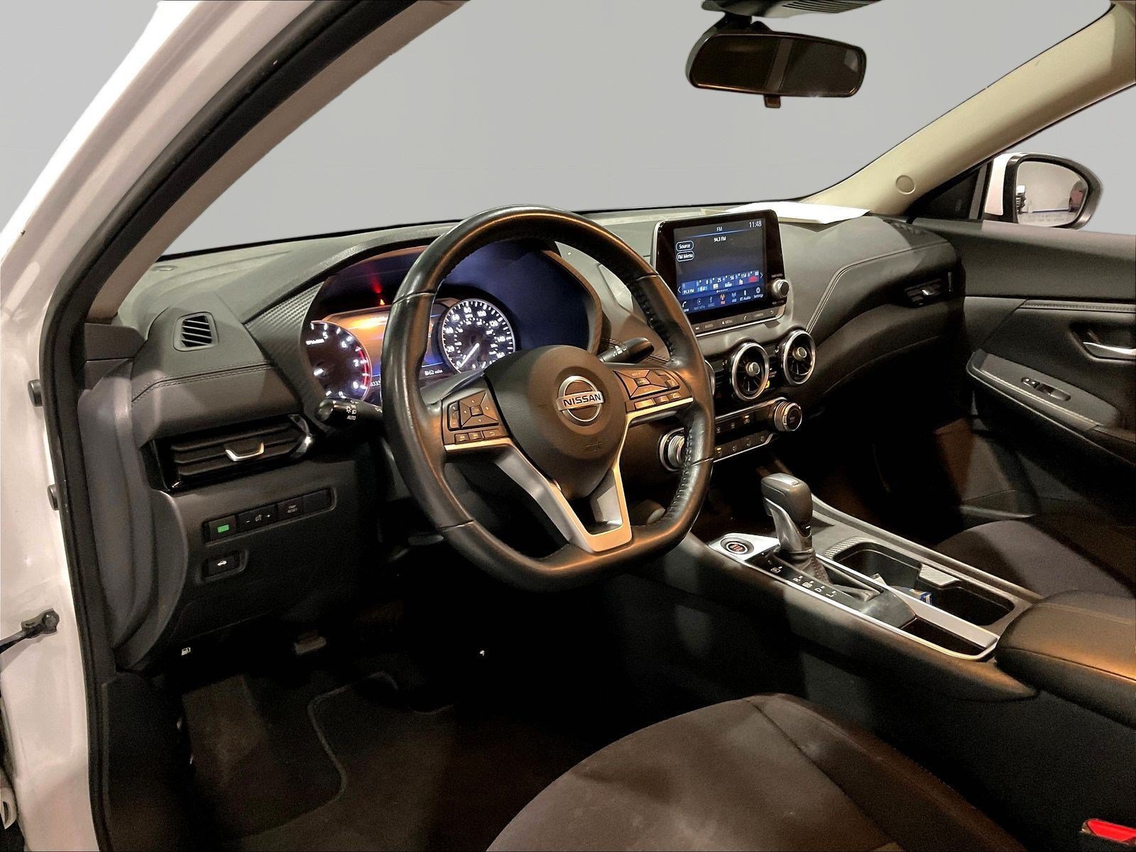Used 2022 Nissan Sentra SV FWD image 16