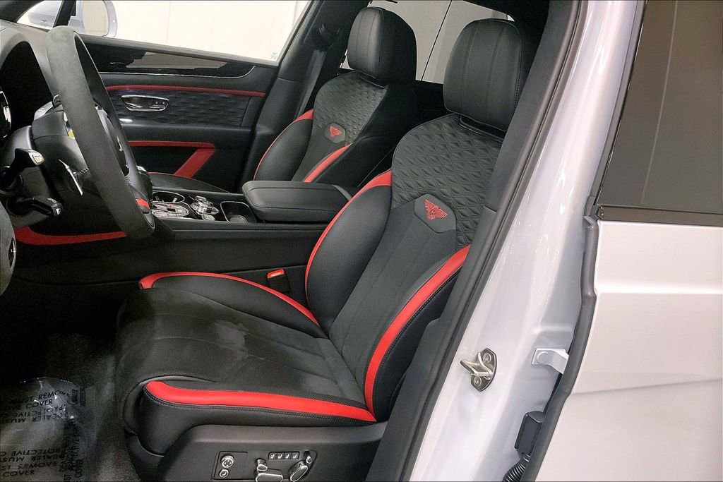 New 2026 Bentley Bentayga Speed image 8