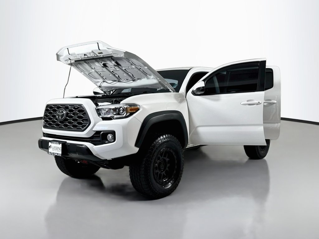Used 2020 Toyota Tacoma TRD Off-Road w/ Technology Package AWD/4WD image 20