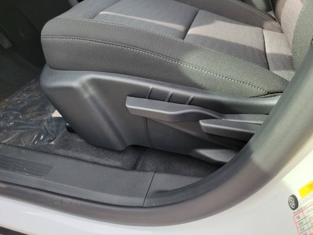 New 2026 Chevrolet Equinox LT w/ LPO, Floor Liner Package AWD/4WD image 9