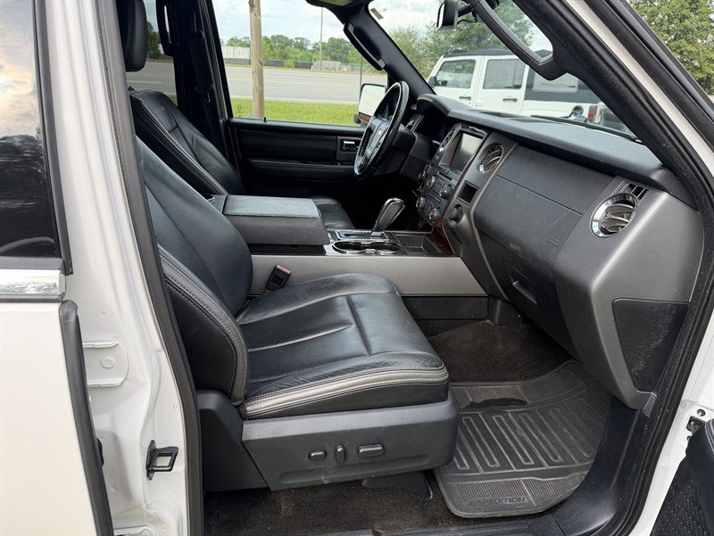 Used 2015 Ford Expedition EL Platinum RWD image 13