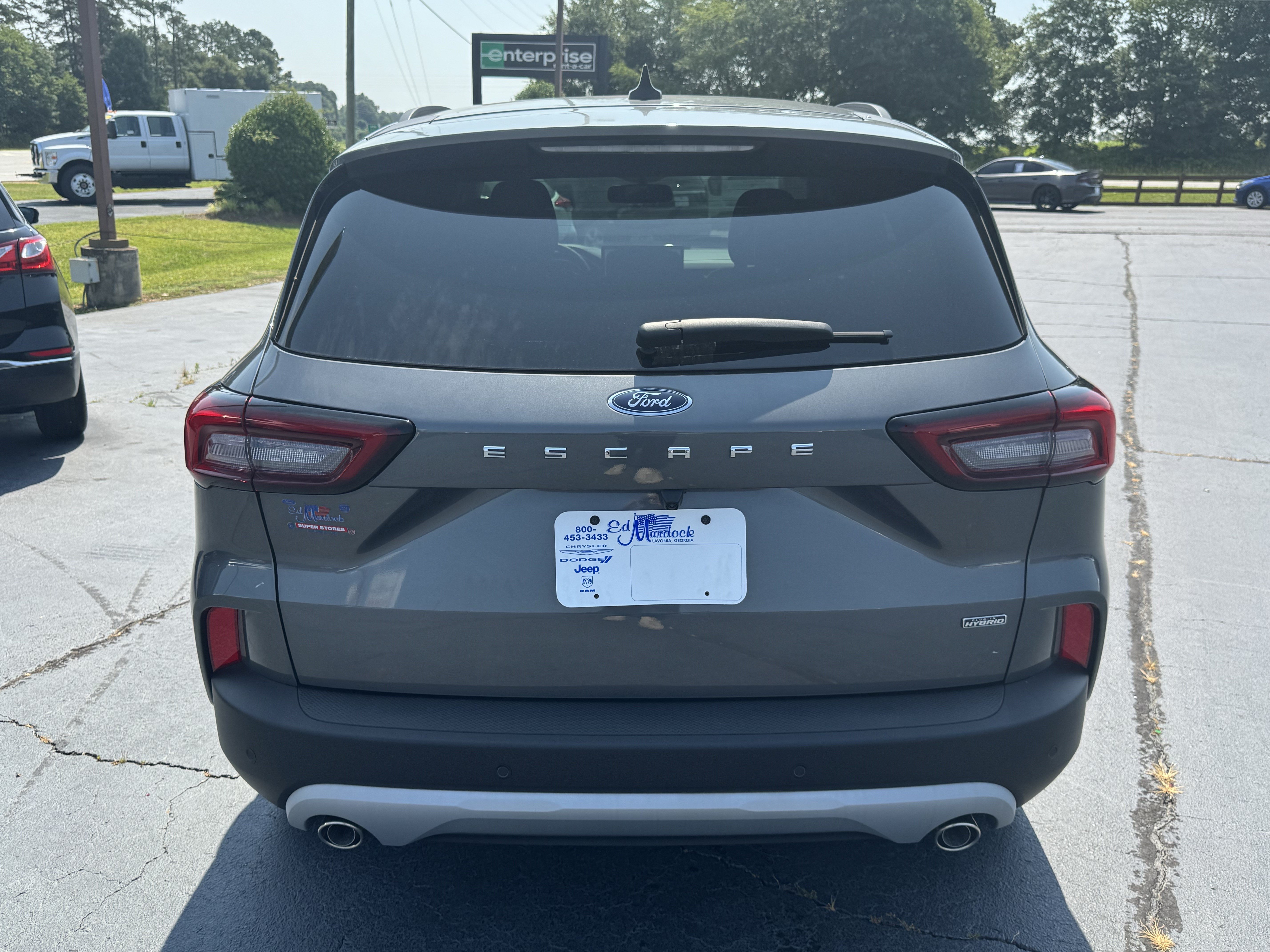 Used 2025 Ford Escape SE w/ PHEV Premium Package FWD image 11