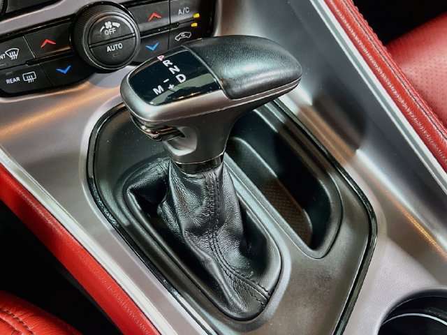 Used 2022 Dodge Challenger R/T Scat Pack RWD image 17