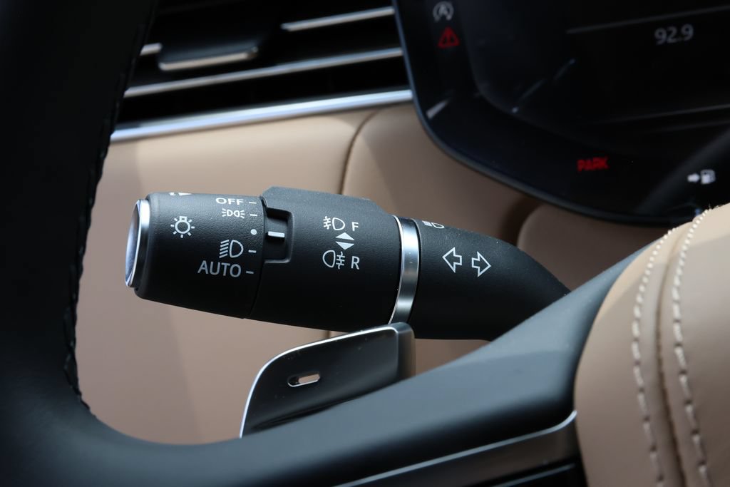 New 2026 Land Rover Range Rover SE AWD/4WD image 19