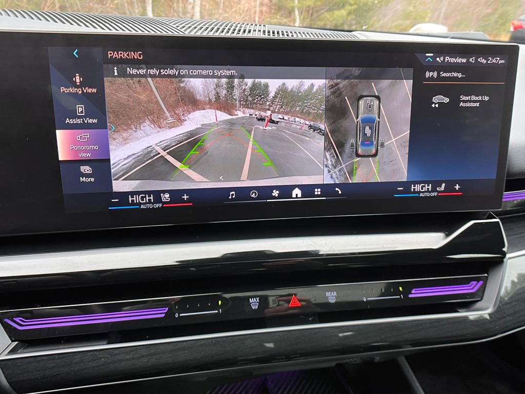 Used 2024 BMW 530i xDrive w/ Premium Package image 19