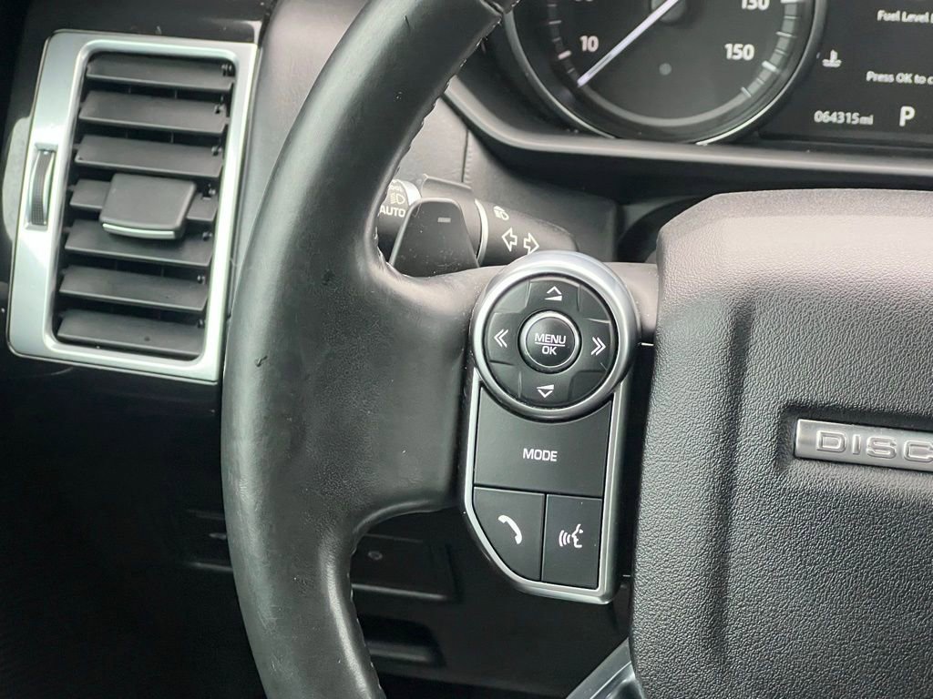 Used 2017 Land Rover Discovery HSE Luxury AWD/4WD image 22