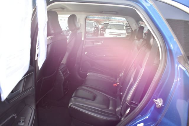 Used 2022 Ford Edge Titanium w/ Equipment Group 301A AWD/4WD image 39