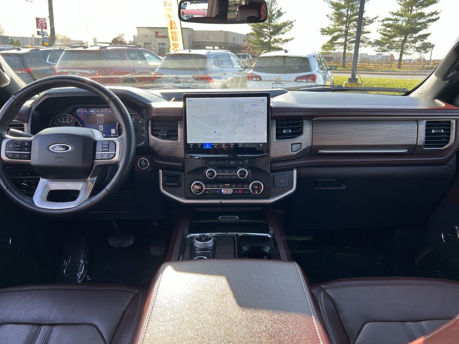 Used 2024 Ford Expedition Limited image 23