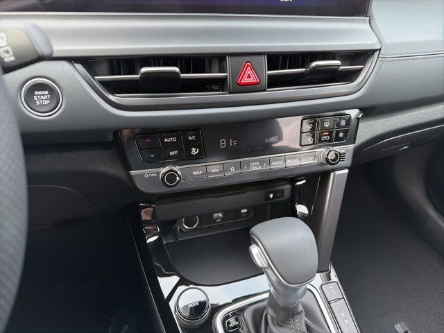 New 2026 Kia Seltos SX w/ SX Sunroof Package image 17