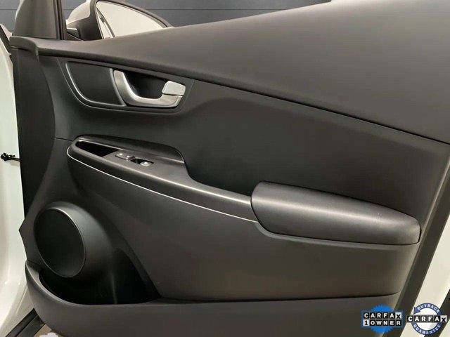 Used 2023 Hyundai Kona SE w/ Cargo Package image 78