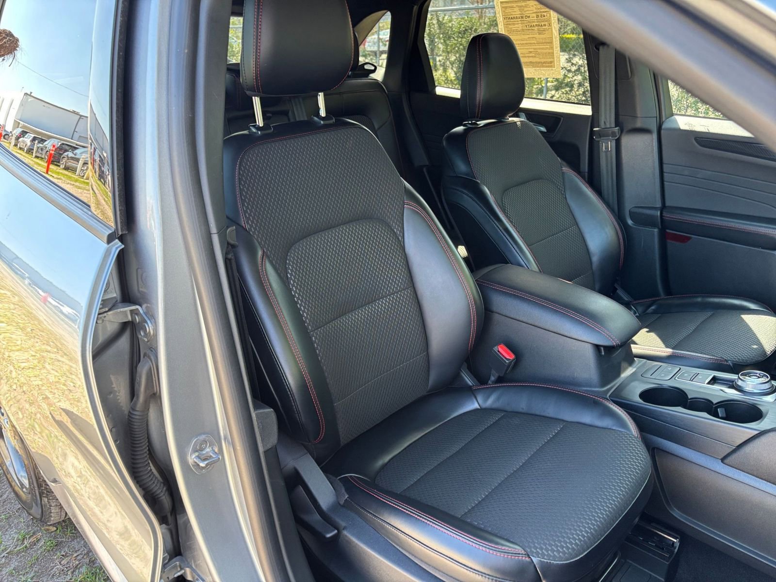 Used 2024 Ford Escape ST-Line image 38