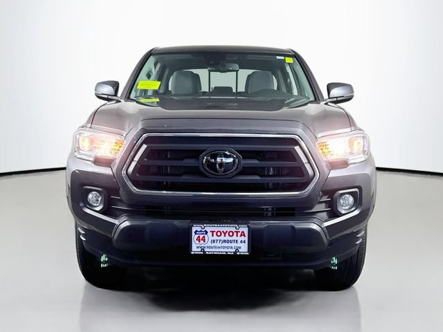 Certified 2022 Toyota Tacoma SR5 w/ Technology Package AWD/4WD image 11