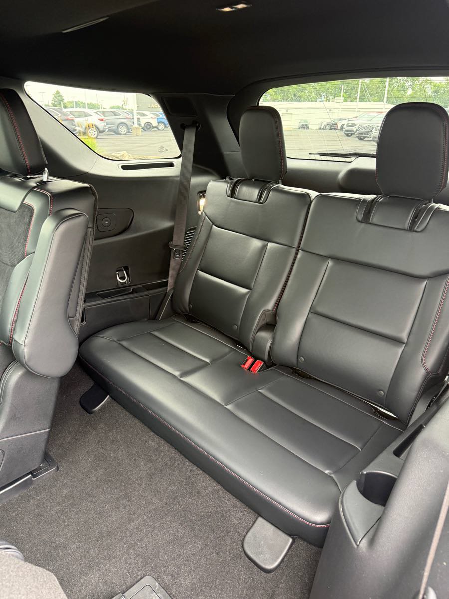 Used 2025 Ford Explorer ST w/ Sun And Sound Package AWD/4WD image 12