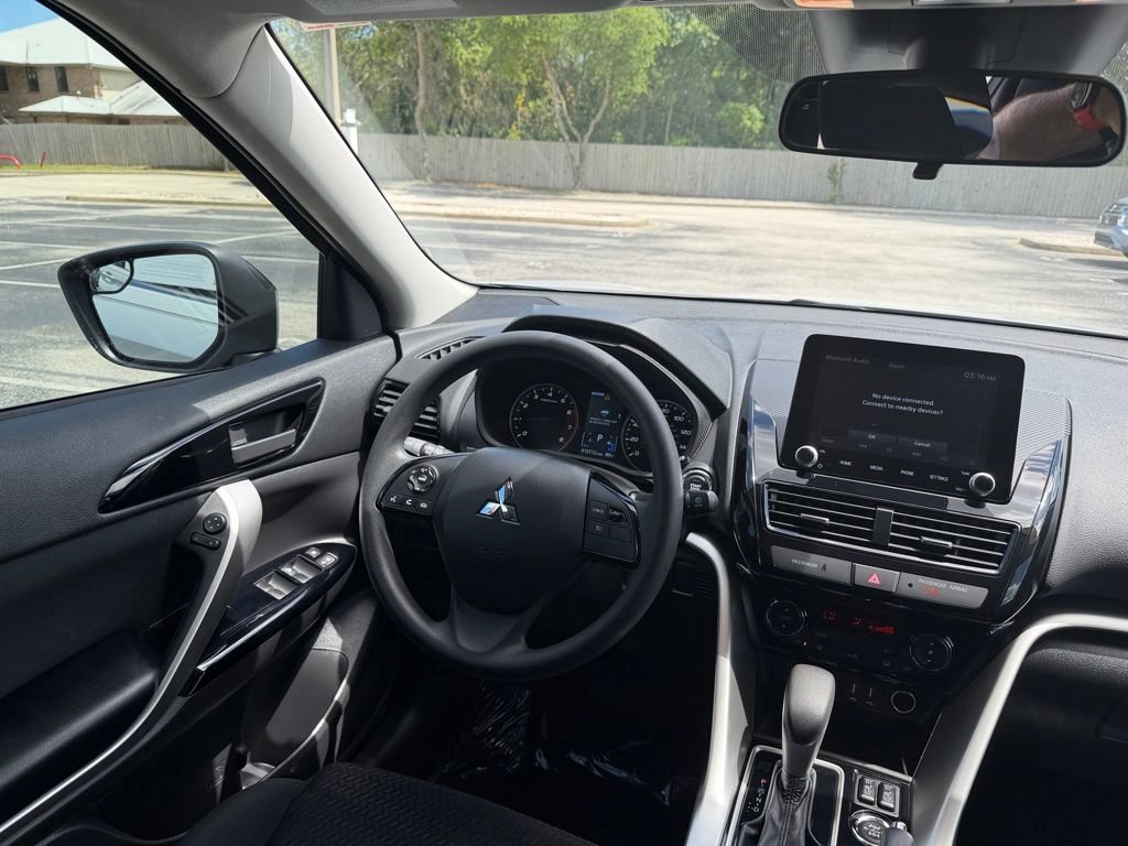 Used 2025 Mitsubishi Eclipse Cross LE AWD/4WD image 26